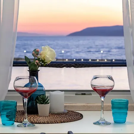 דירה Seafront Center Fyaka