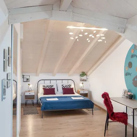 Seafront Center Fyaka *